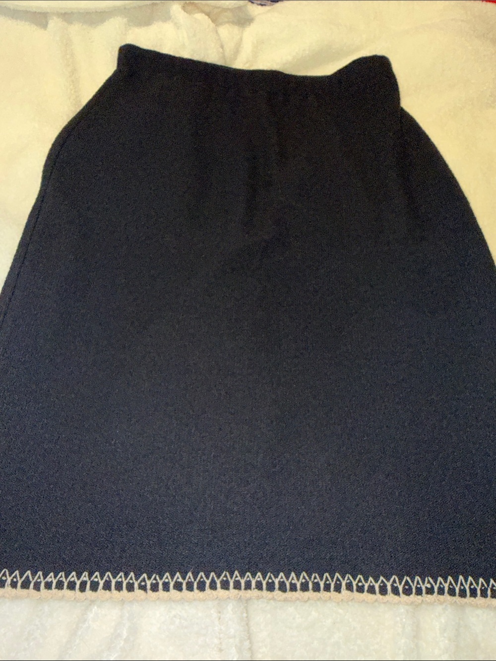 St. John Navy Textured Elastic-Waist Pencil Skirt